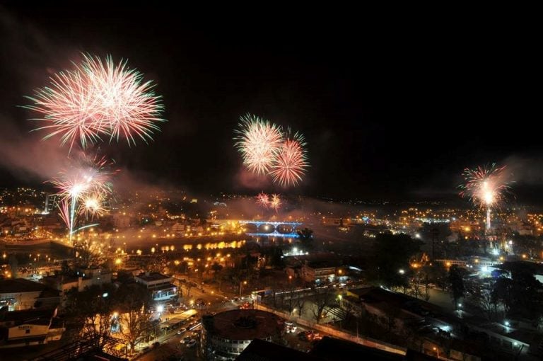 Fuegos Artificiales Carlos Paz