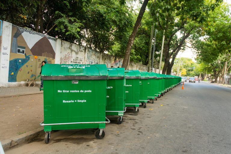 Contenedores metálicos en reemplazo de los plásticos