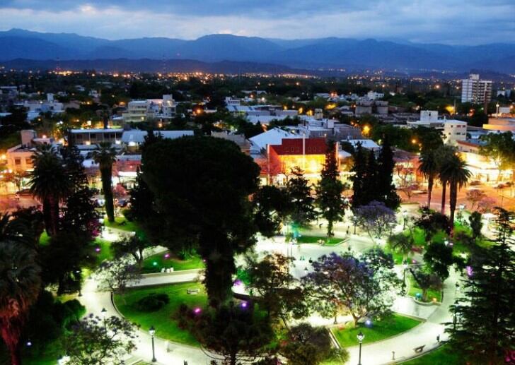 Plaza Godoy Cruz.