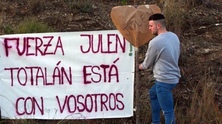 La esperanza de Julen: una cápsula intentará acercar a un equipo de mineros para lograr el rescate