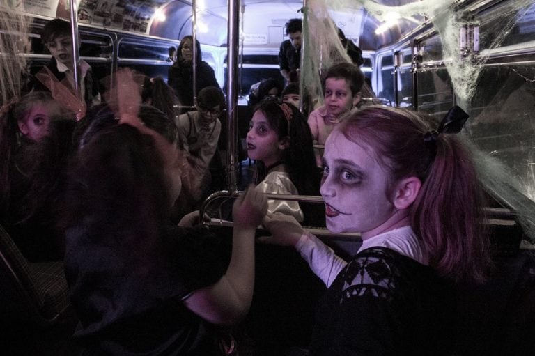 Los "niños zombies" también quisieron participar