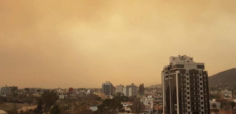 El cielo desde Villa Carlos Paz, domingo 23 de agosto. (Foto: gentileza Gastón Gil).