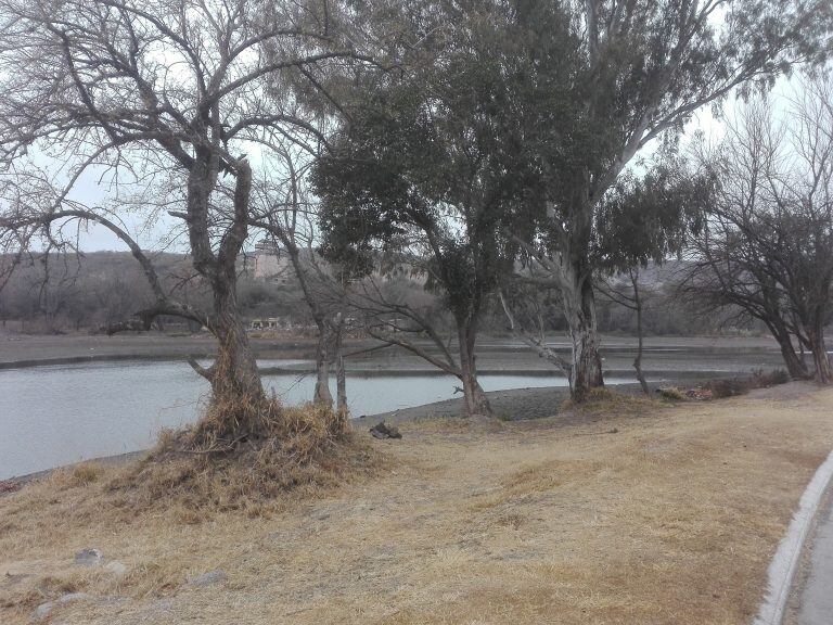 La Calera: Hay lugares donde el cauce del río disminuye.