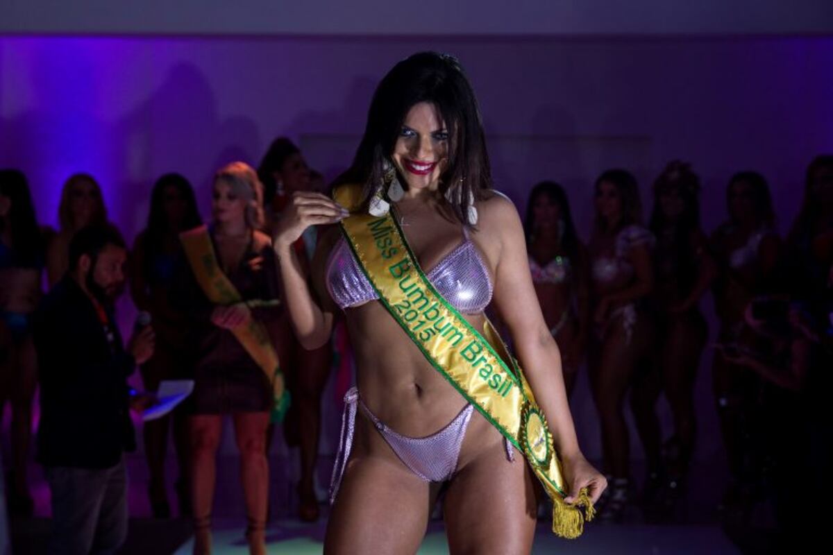 El video más sensual de Miss BumBum