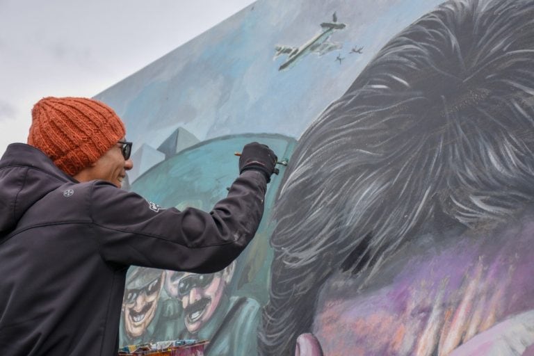 Mural de la Memoria en Ushuaia.