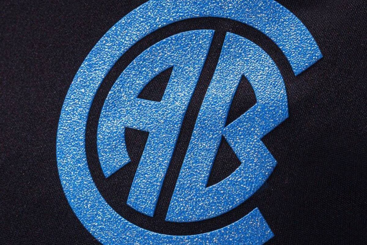 Belgrano tiene nueva marca de indumentaria y sponsor nuevo en la camiseta: ¿Cuándo sale a la venta?