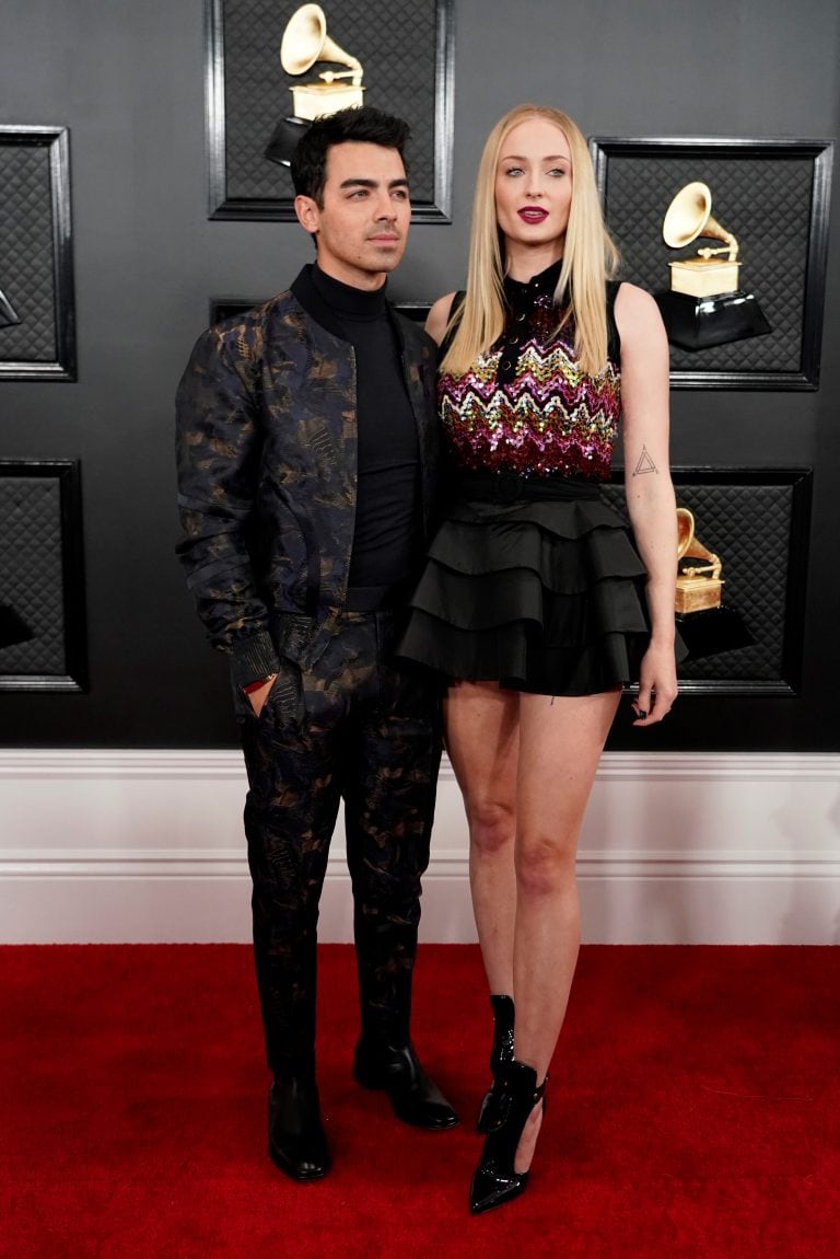 Joe Jonas y Sophie Turner. (Foto:REUTERS/Mike Blake)