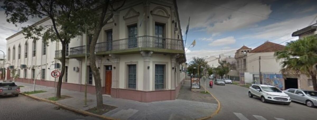 Denuncia de abuso sexual: ex y alumnos del Colegio San José, en "extremo descontento" con el accionar
