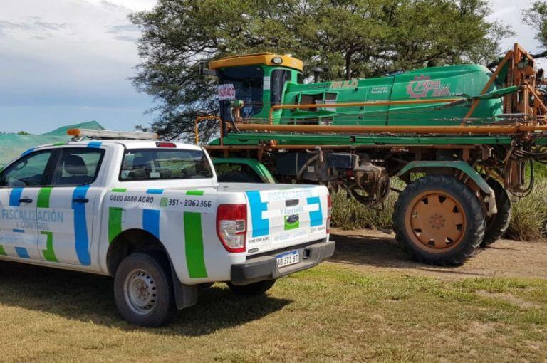 Máquinas pulverizadoras fueron clausuradas por la Provincia. (Prensa Gobierno)