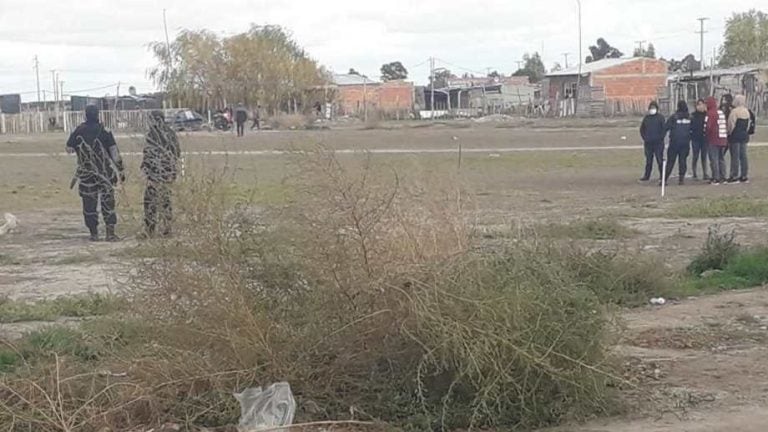 Toma de terrenos en Viedma (Diario Río Negro).