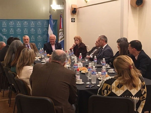 Miguel Lifschitz se reunión con el Colegio de Magistrados y Funcionarios Judiciales. (Ministerio de Seguridad)