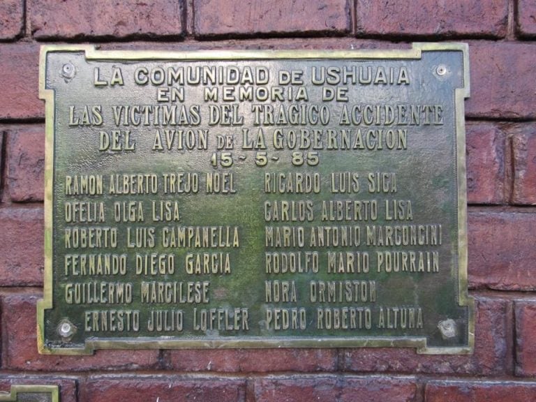 Placa Memoria de Lear Jet