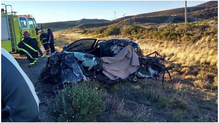 El accidente ocurrió en la zona norte de  la ciudad. Bomberos trabajaban para retirar el cuerpo.