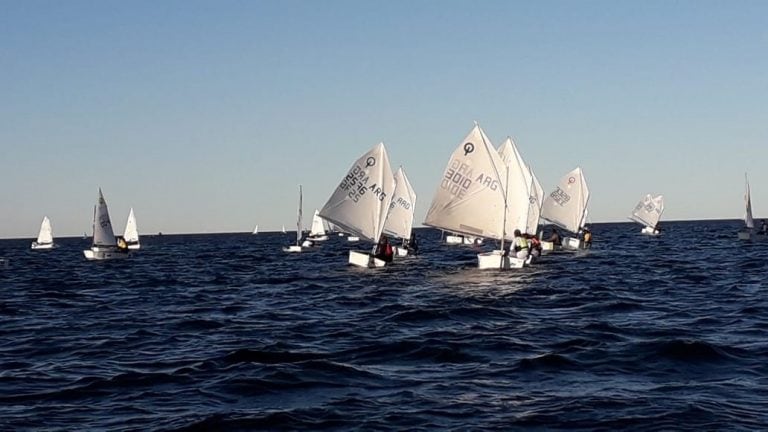 Escuela de Vela "Punta al Mar" presente en Puerto Madryn