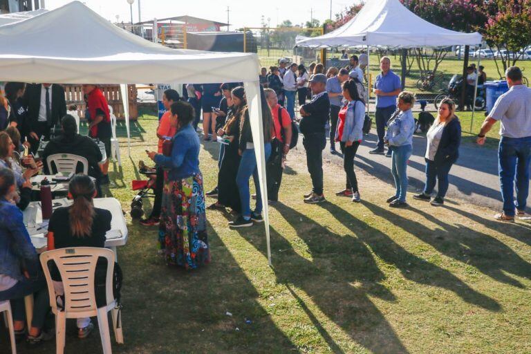 Entrega de tarjetas - Programa Argentina Contra el Hambre - Gualeguaychú
Crédito: MDG