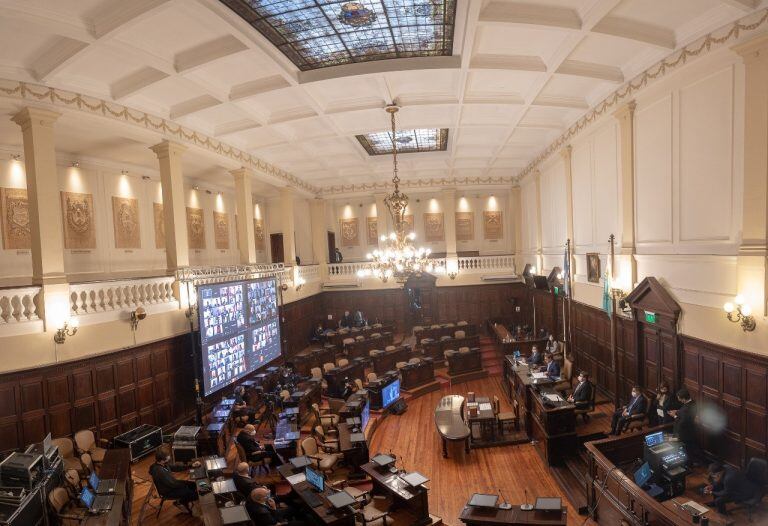 La Legislatura casi vacía.