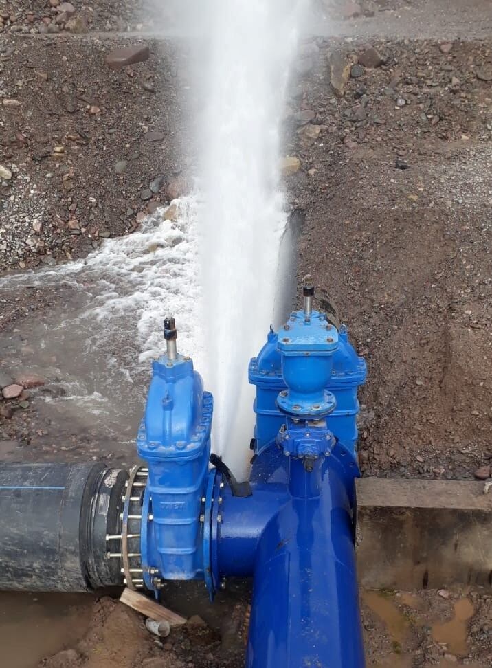 Debido a las tareas de reparación, se cortó el suministro de agua potable a los barrios situados en la margen izquierda del río Grande.