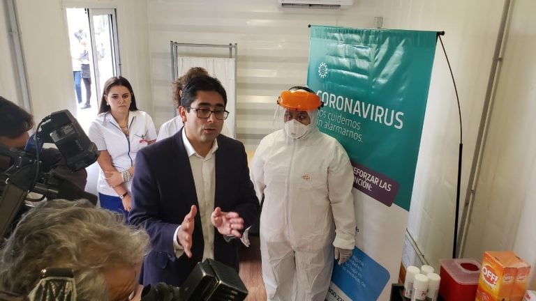 Refuerzan controles en el aeropuerto de Córdoba.