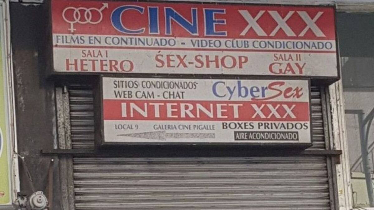 Mar del Plata: un hombre murió mientras se masturbaba en un cine XXX