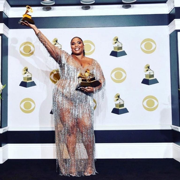 Lizzo, la artista XXL que admiran Beyoncé y Rihanna, ganó el premio Grammy 2020 a mejor performance pop solista por “Truth Hurts”, mejor performance tradicional R&B por “Jerome” y mejor álbum de urbano contemporáneo por Cuz I Love You (Deluxe) (Foto: Instagram/ @lizzobeeating)