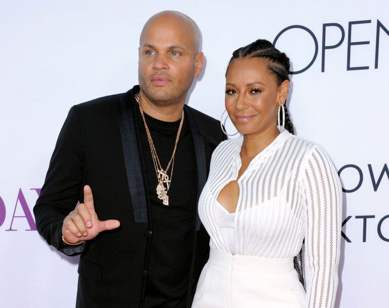 Stephen Belafonte y Mel B. (AP)