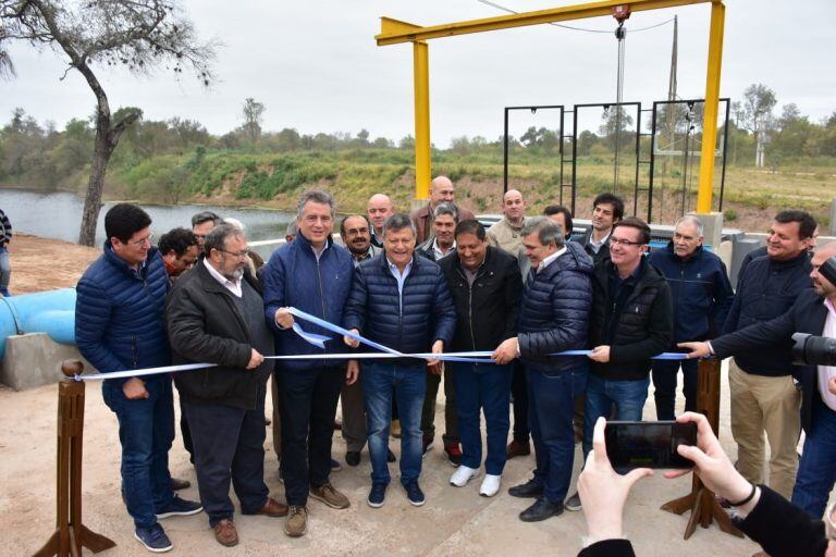 Inauguración de la cuenca Guaycurú: "Es un cambio a la realidad productiva del Chaco", sostuvo Peppo.