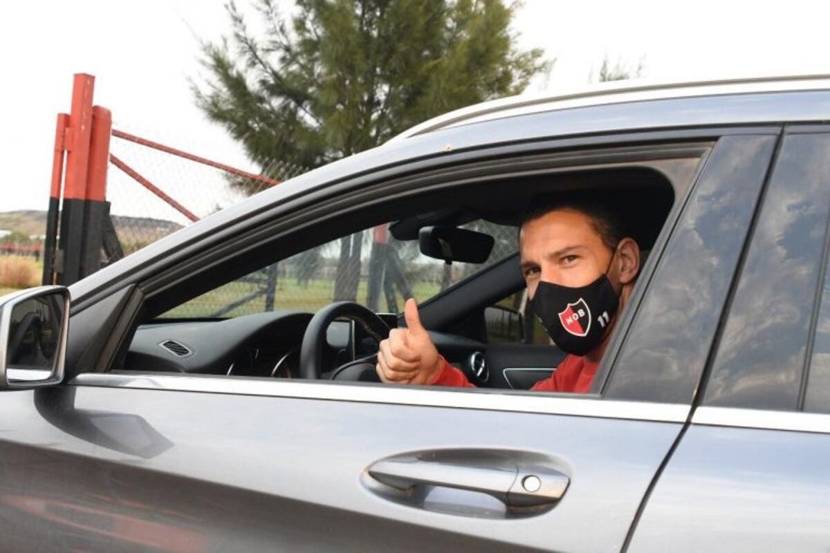 Newell's pasó por el hisopado y el lunes vuelve a entrenar