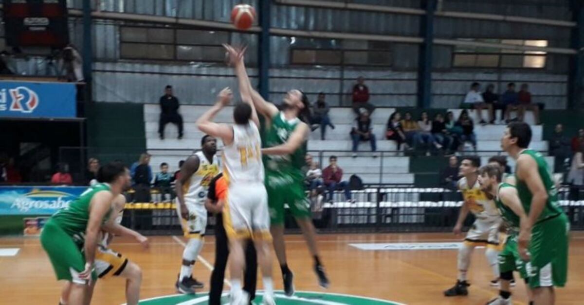 Barrio Parque no pudo cerrar la serie en Ceres y habrá cuarto partido