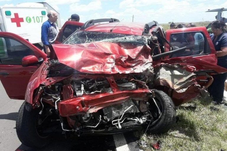 La camioneta que conducía la víctima fatal.