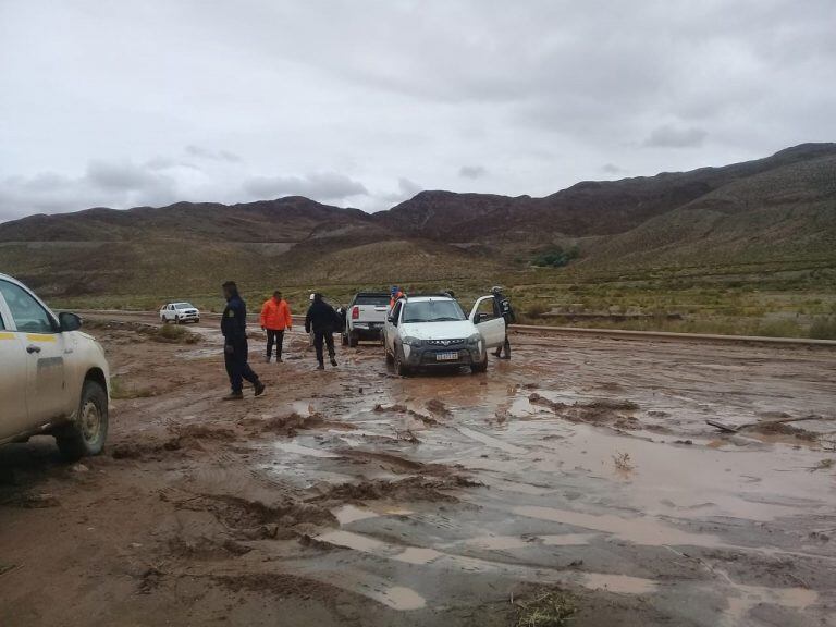 Conocé el estado de las rutas de la Puna salteña tras los fuertes temporales. (Policía de Salta)