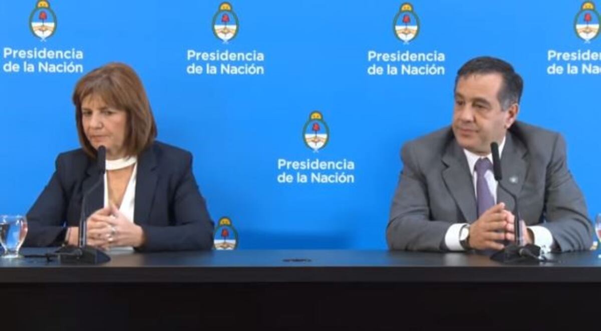 El Gobierno criticó con dureza a Juan Grabois: "Se hace el popular comiéndose la 's'"
