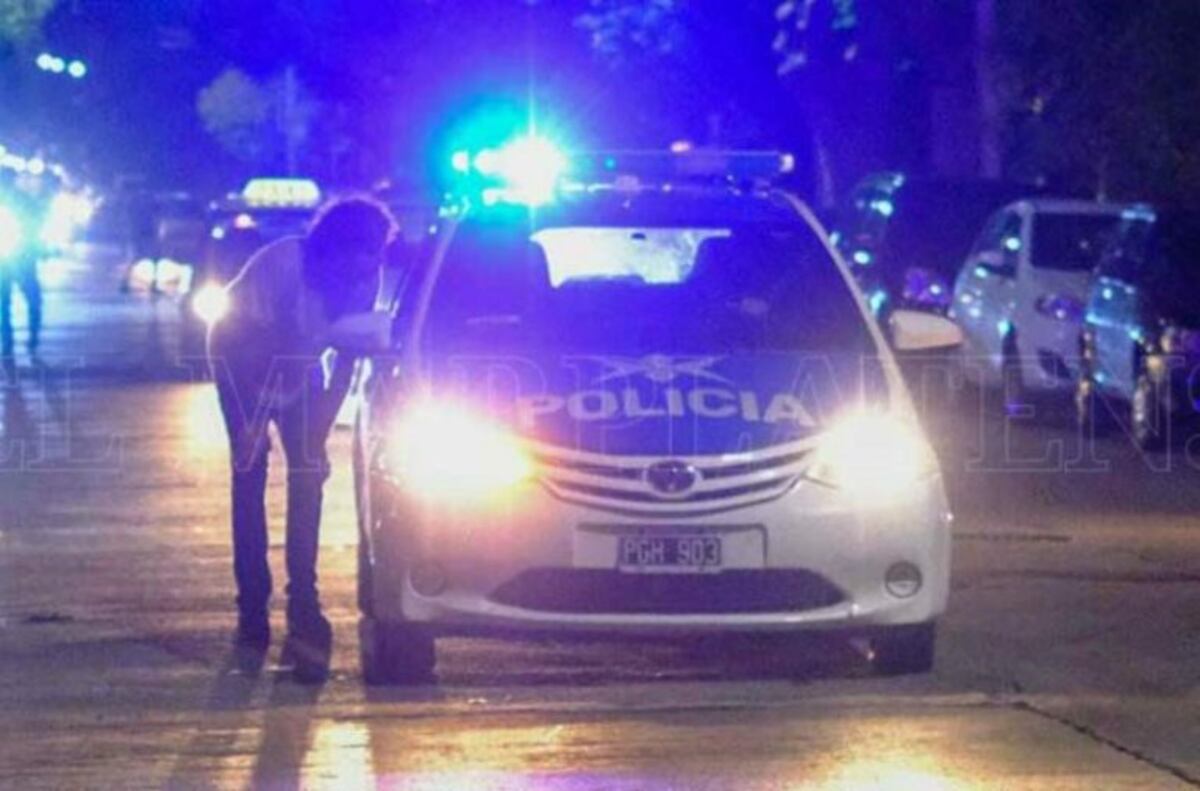 Detuvieron por violar la cuarentena a un conductor borracho