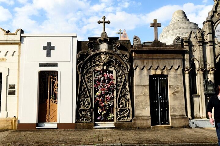 El cementerio de Chacarita con sus tumbas Art Nouvau (Gentileza Clarín)