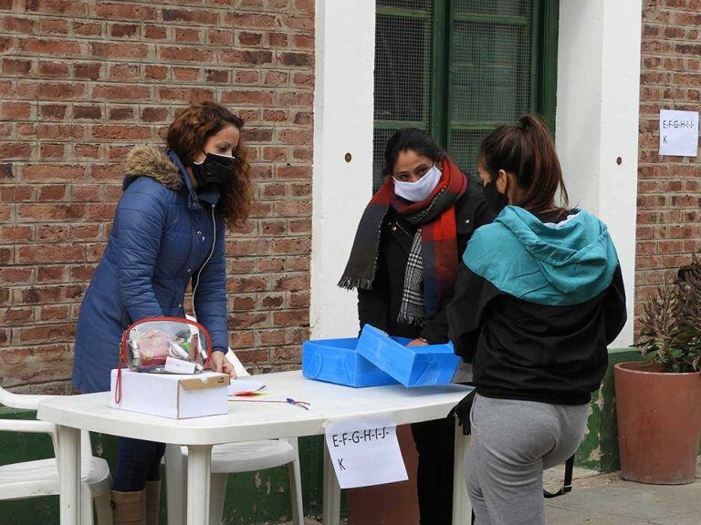 Finalizó la entrega de Tarjetas Alimentar