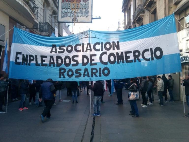 Empleados de Comercio de Rosario se suman al paro del 30 de abril