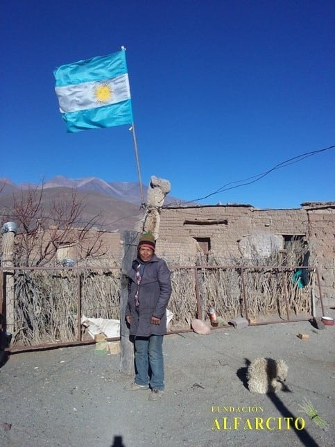 Una salteña homenajeó a San Martín desde Alfarcito (Facebook Fundación Alfarcito)