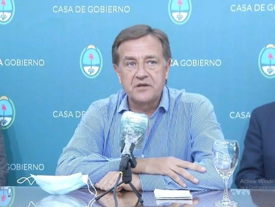 Roberto Suarez, gobernador de Mendoza.