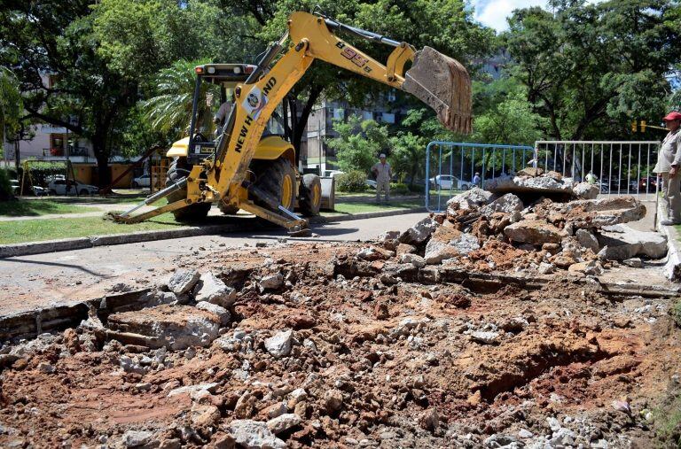 Comenzaron las obras de bacheo en la avenida Poncho Verde