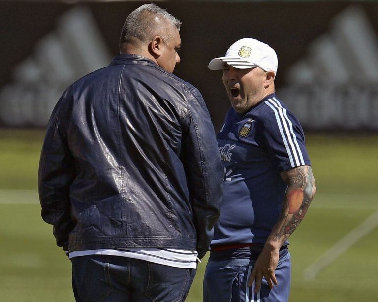 Jorge Sampaoli y Claudio Tapia (Foto: Juan Mabromata/AFP)