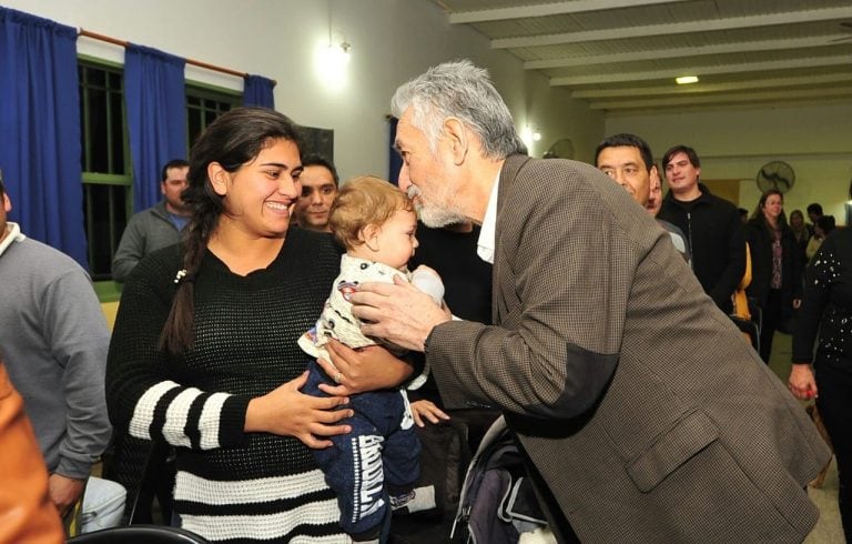 Alberto Rodríguez Saá lanzó la linea de créditos "San Luis te cuida".