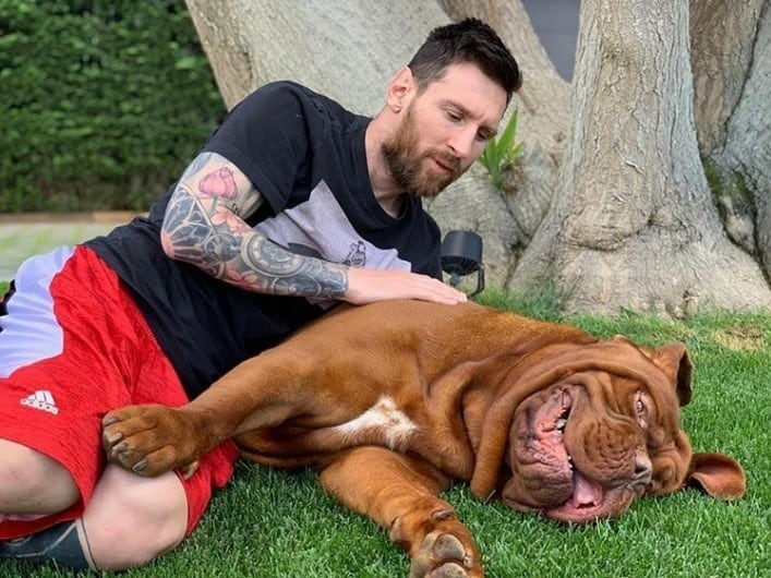 Lionel Messi y su perro Hulk. (Instagram)