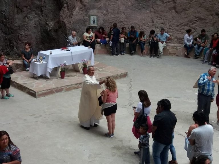 peregrinacion virgen de lourdes