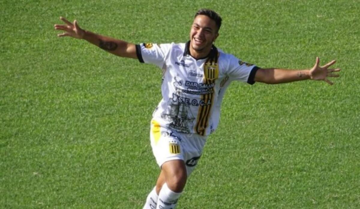Quién es Ignacio Lago, la joya del ascenso a la que apunta Talleres