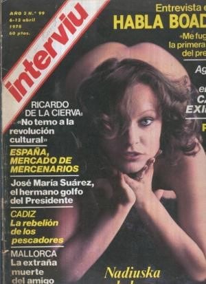 Nadiuska posó casi desnuda para un revista.