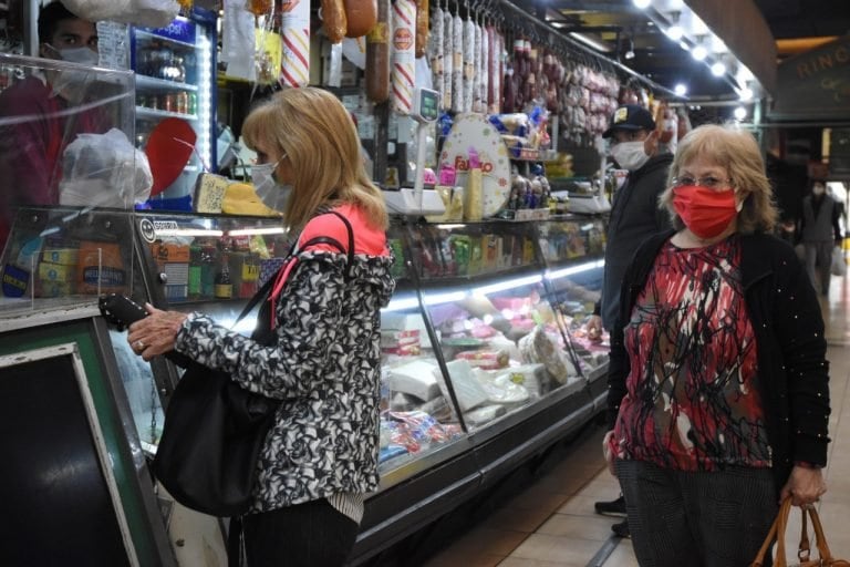 Compras en supermercados (Archivo Los Andes)