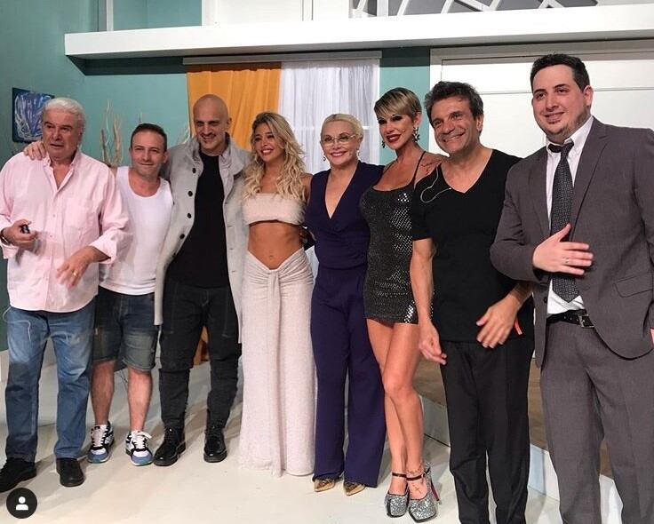 El elenco de "Veinte millones", antes de la pelea. (Instagram)