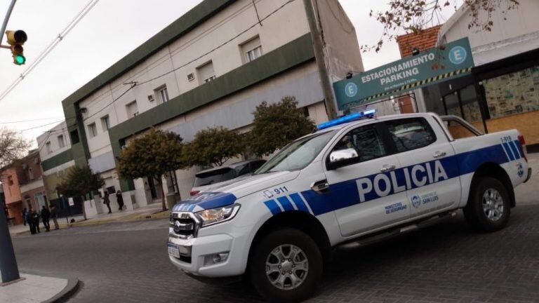 La anciana estuvo unos 20 minutos tirada en el piso helado.