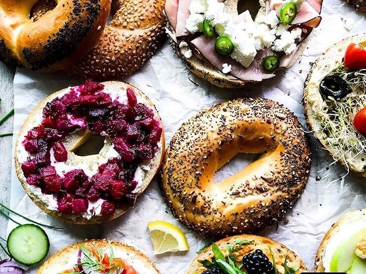 Cómo hacer un bagel, el pan de moda.