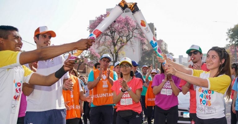 Reviví las imágenes del paso del Tour de la Antorcha por Tucumán.