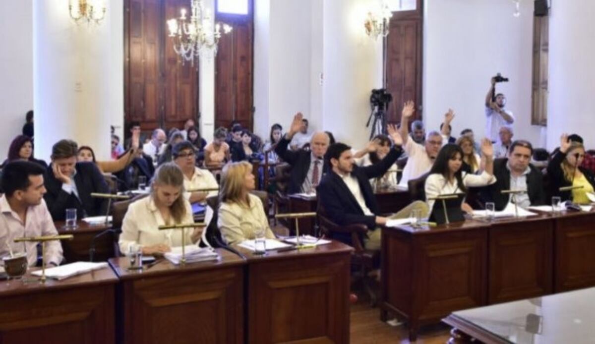 Aumento de colectivo en Paraná: se volverá a tratar en 20 días